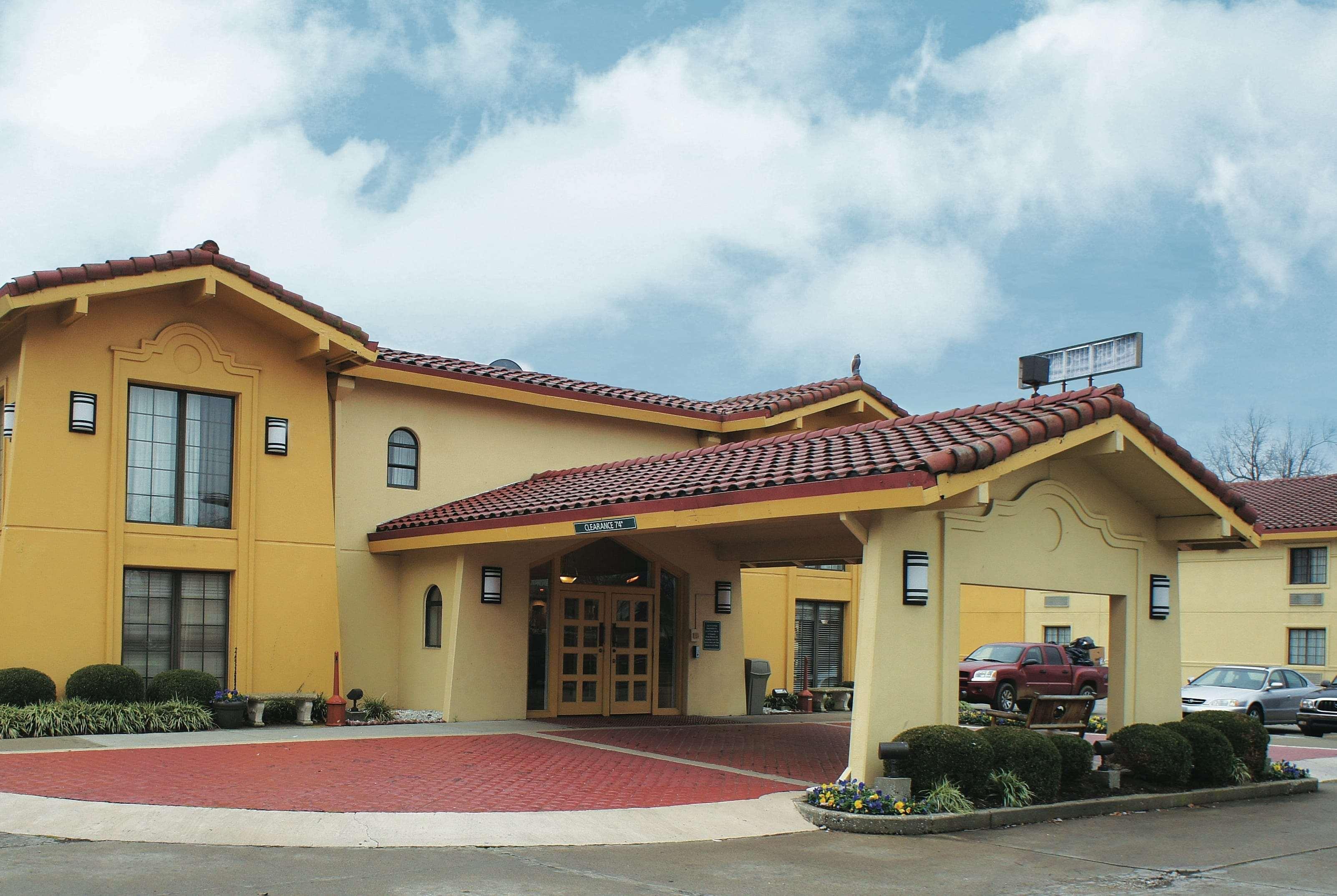 La Quinta Inn Lexington-Horse Park Exterior foto